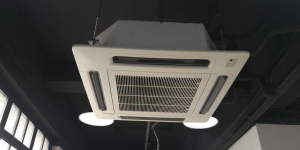 吸頂式中央空調有哪些優缺點？