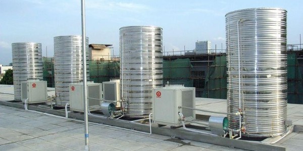 空氣能熱水器采暖價格對比