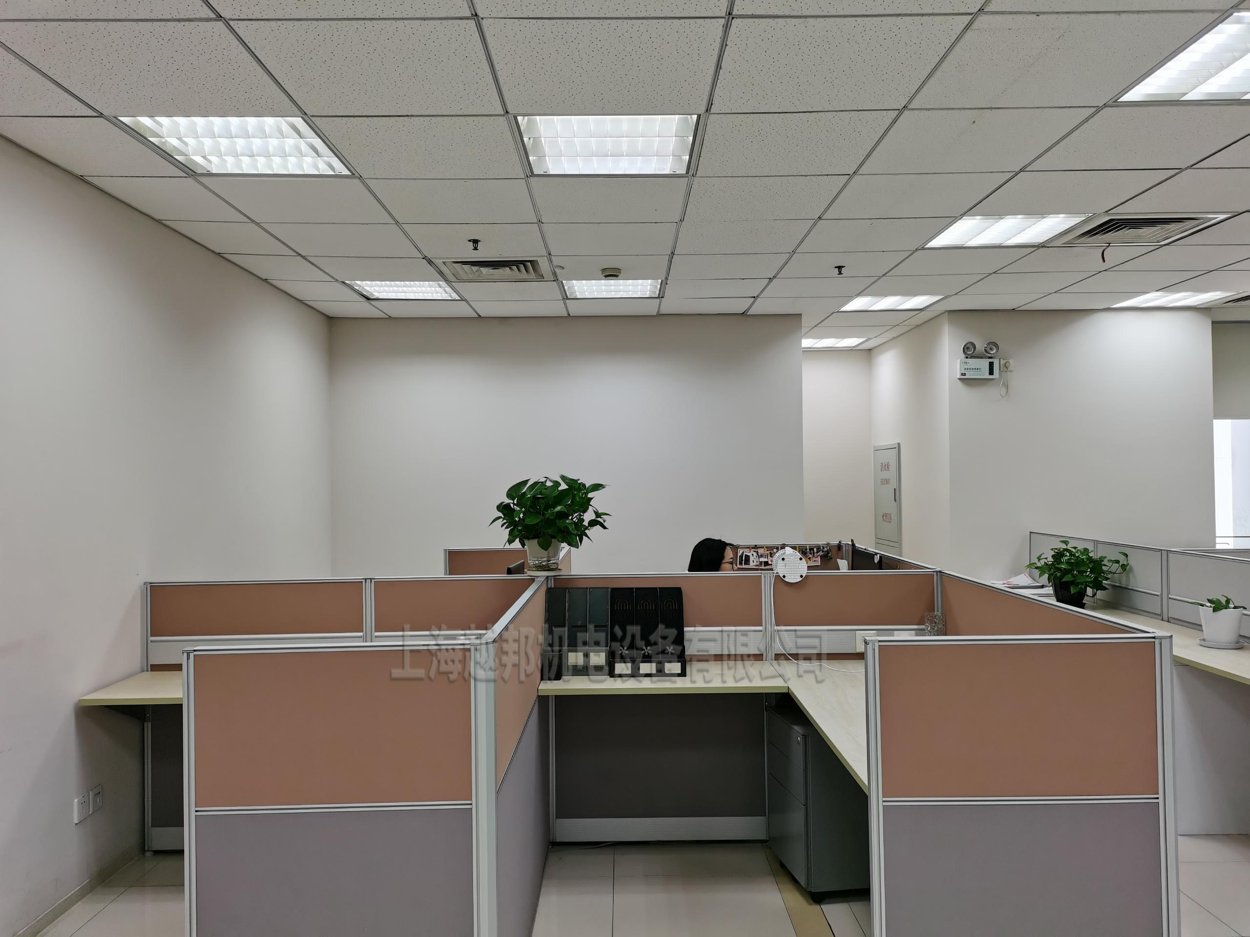 聚鏈供應鏈公司中央空調安裝工程