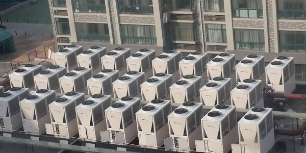 超低溫空氣源熱泵保養