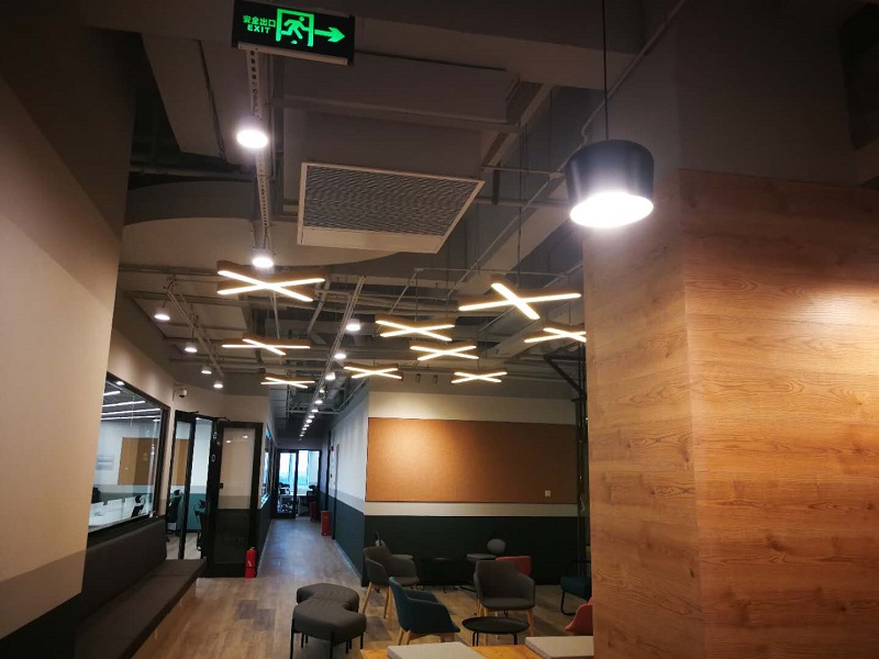 中央空調(diào)風(fēng)機(jī)盤(pán)管