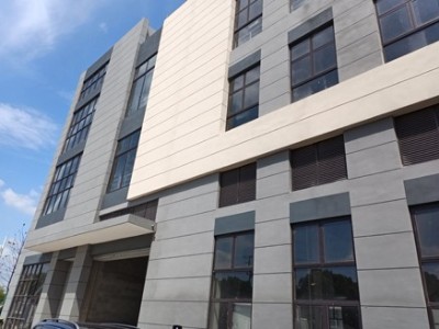 上海景弘實業(yè)格力中央空調(diào)工程安裝