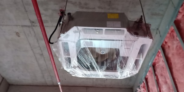 中央空調一直開機是不是更費電