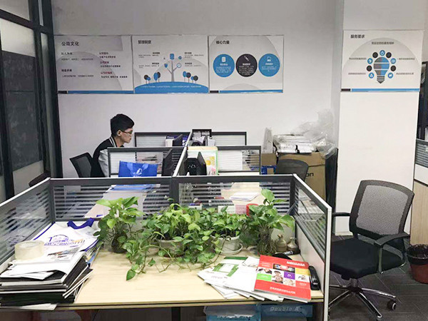 越邦機電辦公環境